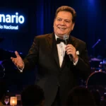 Imagen ilustrativa de Jorge Muñiz durante una presentación musical en el Lunario