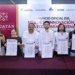 Representantes de empresas, cámaras e instituciones durante el anuncio del Mes de la Innovación y la Economía Digital 2026 en Yucatán