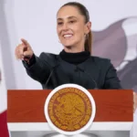 Claudia Sheinbaum durante una conferencia de prensa en Palacio Nacional