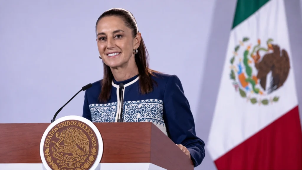 Claudia Sheinbaum durante una conferencia sobre los avances de Vivienda para el Bienestar en México