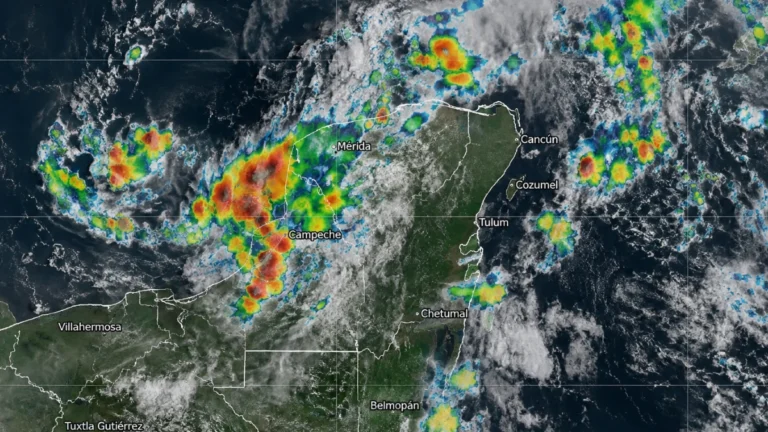 Imagen ilustrativa de tormentas fuertes y lluvias sobre la Península de Yucatán