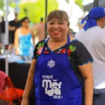 Feria del Panucho 2026 en la Ermita de Santa Isabel, Mérida, con comerciantes y visitantes.