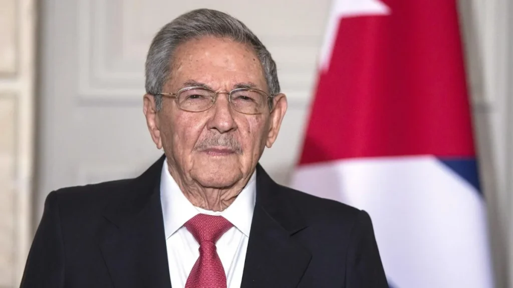 Raúl Castro, expresidente de Cuba, contra quien se emitió una orden de arresto en Miami.